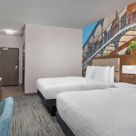 Hotel Hampton French Quarter Market Area 3*