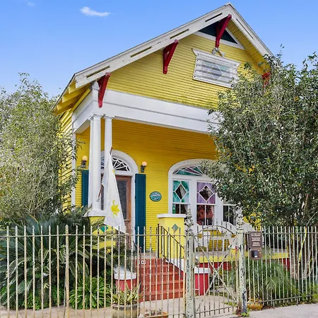Auld Sweet Olive Bed & Breakfast 4*