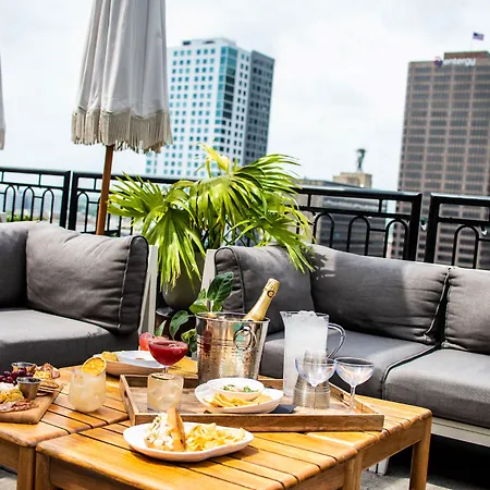Hotel Virgin 4*