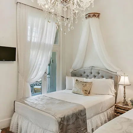 French Quarter Mansion Hotel