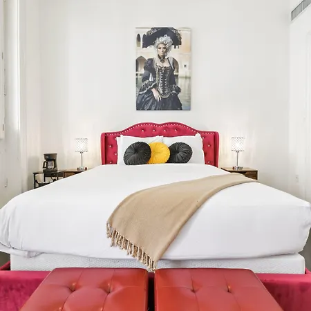 Hotel St. Helene New Orleans
