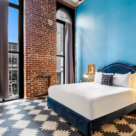 Chuck's Place 2* New Orleans