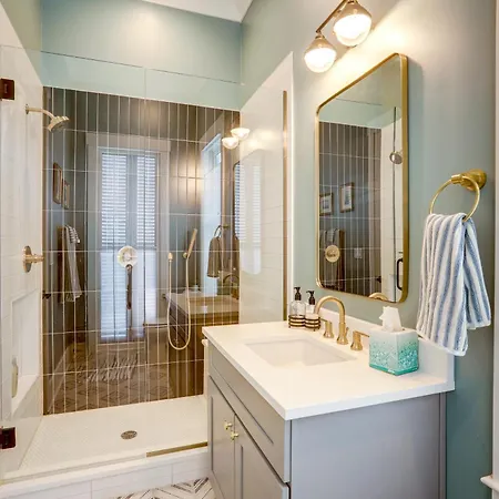 Southern Colonial Escape W/ Pool In Nola! Holiday home New Orleans