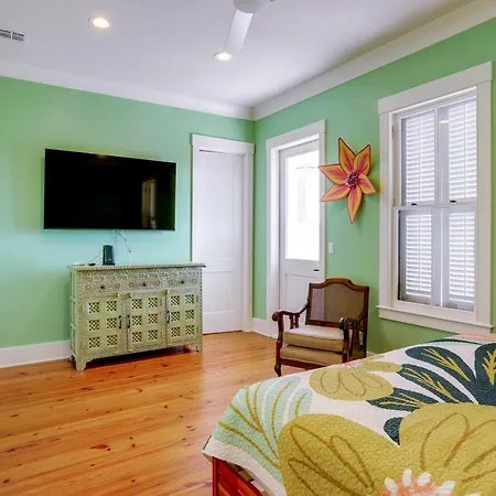 Holiday home Southern Colonial Escape W/ Pool In Nola! New Orleans