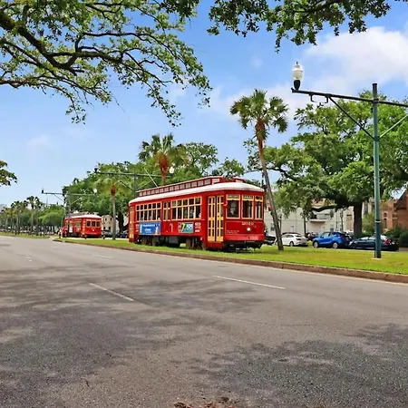Holiday home Spacious And Elegant Family In Mid-city New Orleans