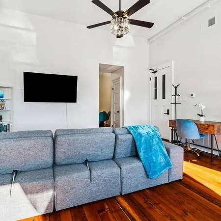 Stylish & Spacious In New Orleans