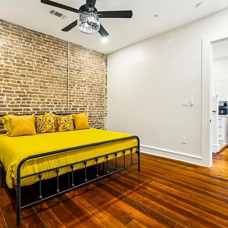 Stylish & Spacious In *