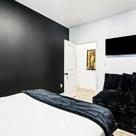 Luxury 5br Designer And Stylish Nola Getaway Apartment