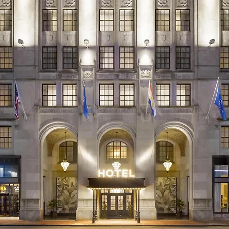 Hotel Hilton / St. Charles Avenue