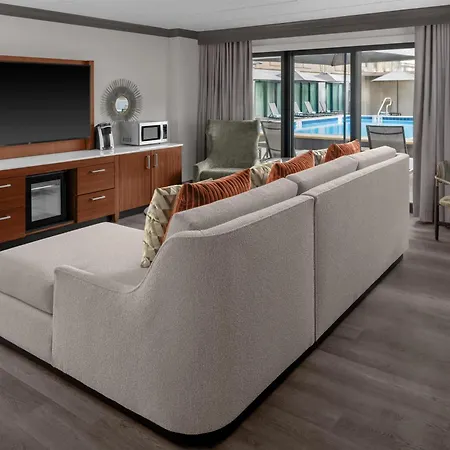 Doubletree By Hilton Hotel 4*
