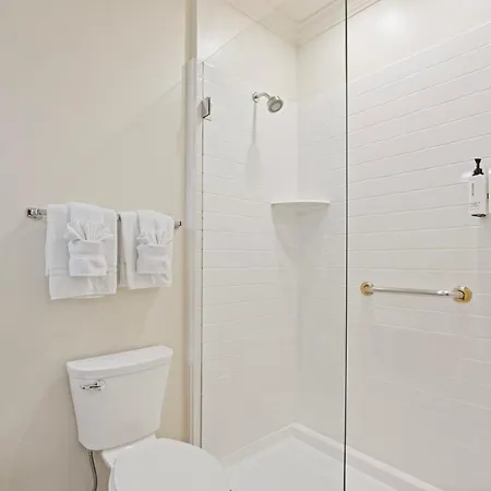 Grenoble House Hotel