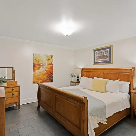 Grenoble House Hotel 3*