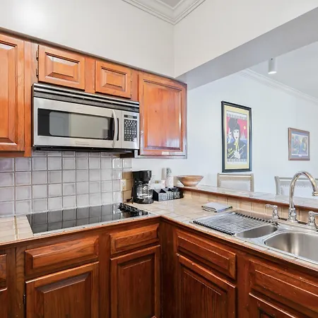 Grenoble House Hotel New Orleans