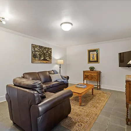Grenoble House 3*
