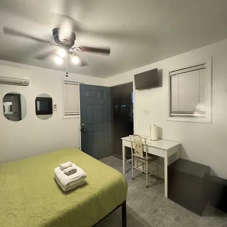 Studio Antonine Apartment