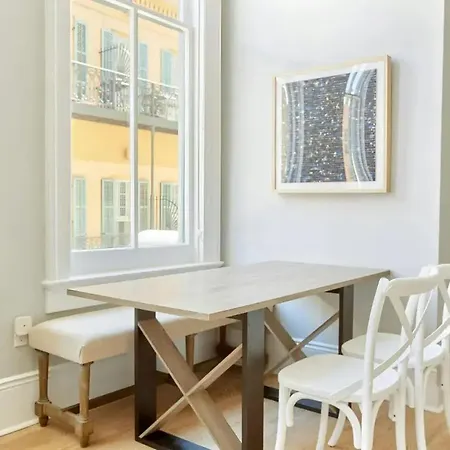 The Harlequin By Avantstay Aparthotel New Orleans