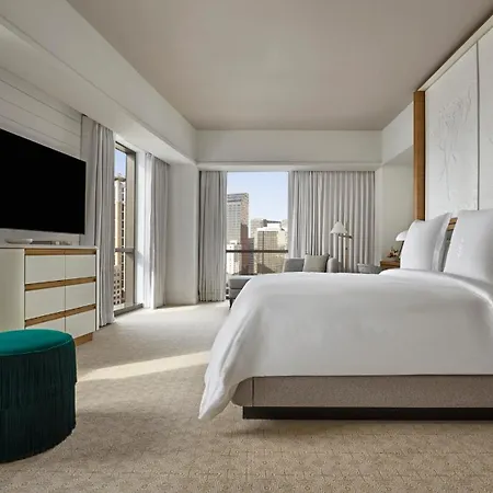 Four Seasons 5*