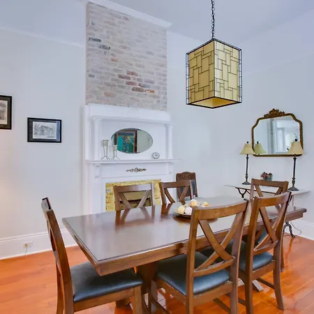Historic Nola Gem: 3-bed Shotgun-style Home! Holiday home *