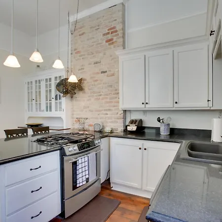 Holiday home Historic Nola Gem: 3-bed Shotgun-style Home! New Orleans