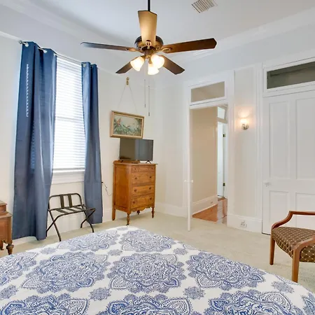 Historic Nola Gem: 3-bed Shotgun-style Home!