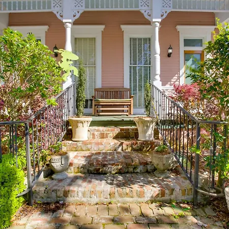 Historic Nola Gem: 3-bed Shotgun-style Home! New Orleans