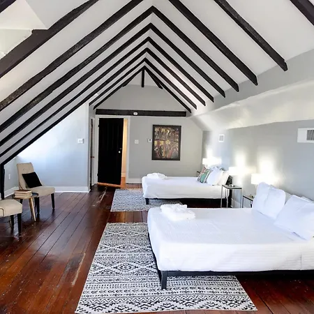 Delight House
