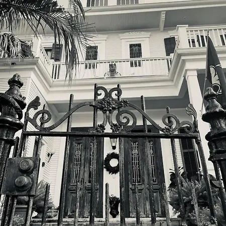 Bed & Breakfast The Dragonfly Treme-historic Guesthouse-near French Quarter New Orleans