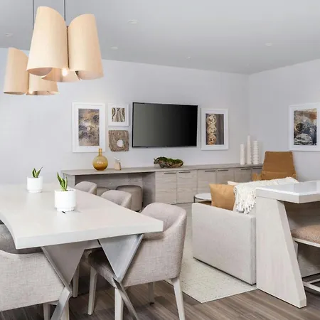 Element By Marriott Downtown