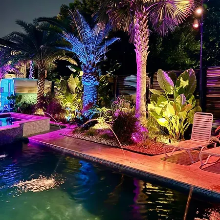 Bed & Breakfast The Railyard Nola - Adult Only, Clothing Optional Pool