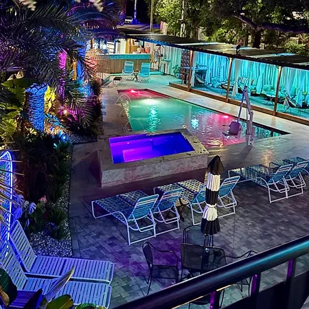 The Railyard Nola - Adult Only, Clothing Optional Pool Bed & Breakfast *
