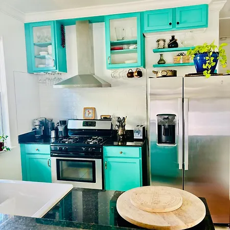 Charming Creole Near French Quarter Apartment New Orleans