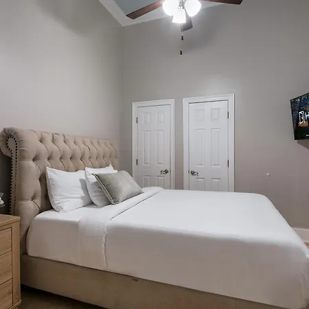 Apartment Hosteeva Modern Near Magazine St & Close To Fq *