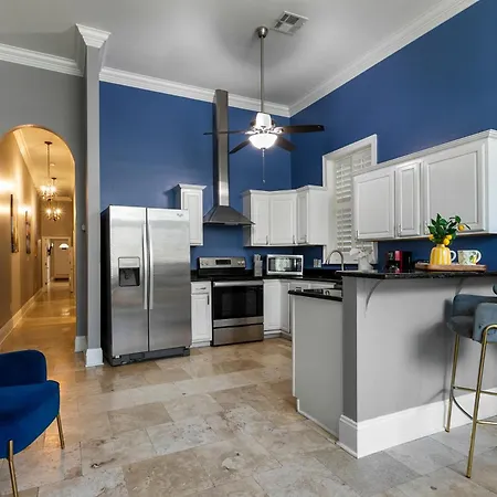 Apartment Hosteeva Modern Near Magazine St & Close To Fq *