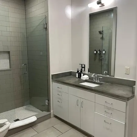 The Gregory 302 Hotel