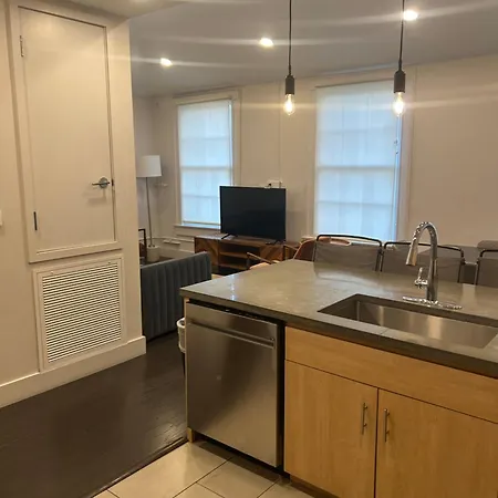 The Gregory 402 Hotel