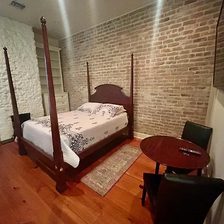 Nola Aparthotel *