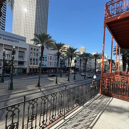 Jimmys On Canal St Aparthotel *