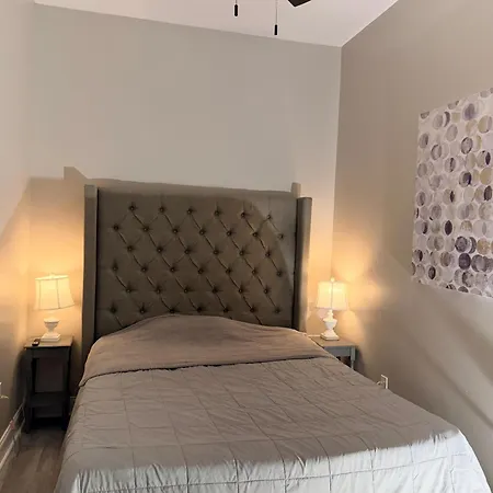 Holiday home 605 S Genios St 70119