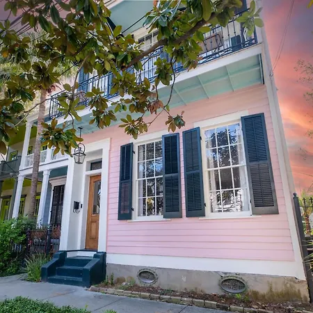 Holiday home 7 Muses On Magazine New Orleans
