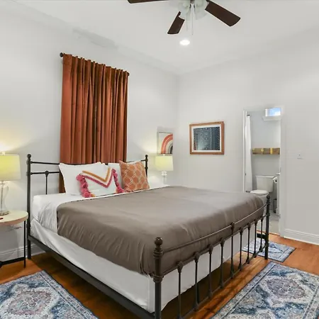Jazzfest Spotless 3br W Driveway Holiday home New Orleans