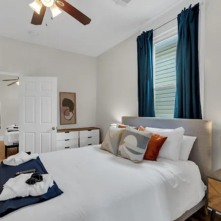 Holiday home 2br Retreat W Fenced Yard & Fire Pit New Orleans