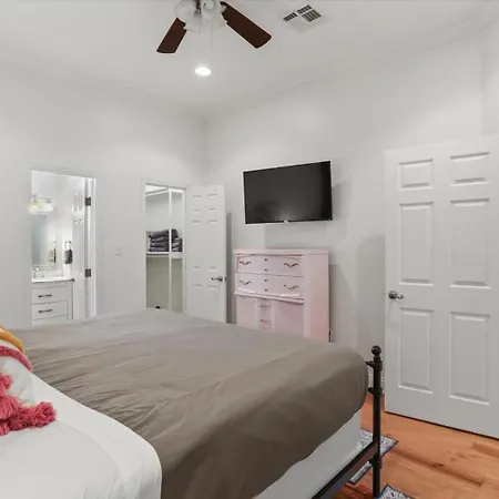 Jazzfest Spotless 3br W Driveway New Orleans