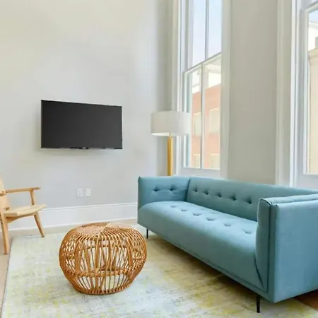 Hotel The Harlequin By Avantstay - Sleeps 8 Near Canal Street 2-Unit Stay Near Bourbon French Quarter *