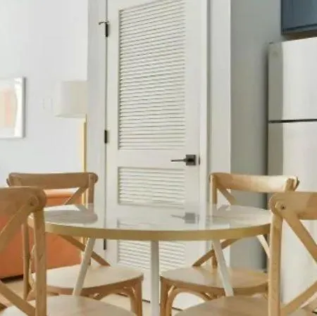 The Harlequin By Avantstay - Sleeps 8 Two-Unit Canal Street Buyout Near French Quarter * New Orleans