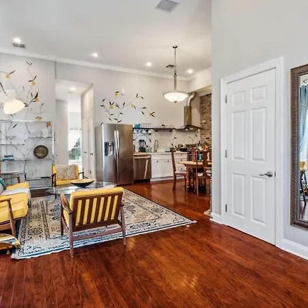 Spacious 5br 3ba With Private Courtyard And Heated Pool New Orleans