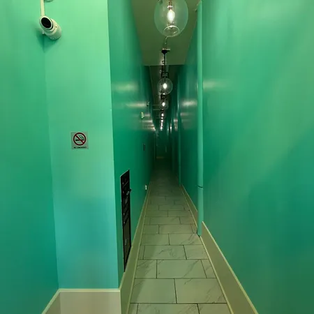 Jimmys On Canal St Aparthotel *