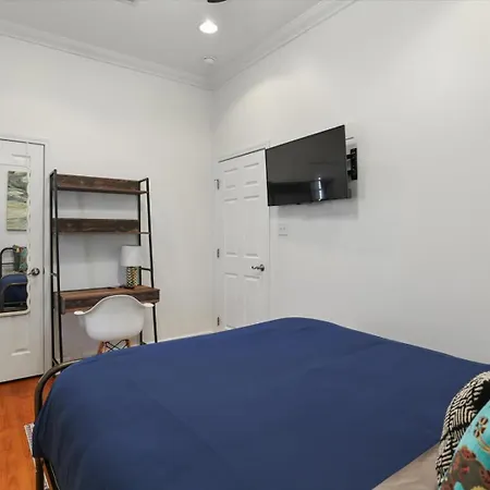 Jazzfest Spotless 3br W Driveway *