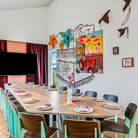 Holiday home The Herald 12br Private *