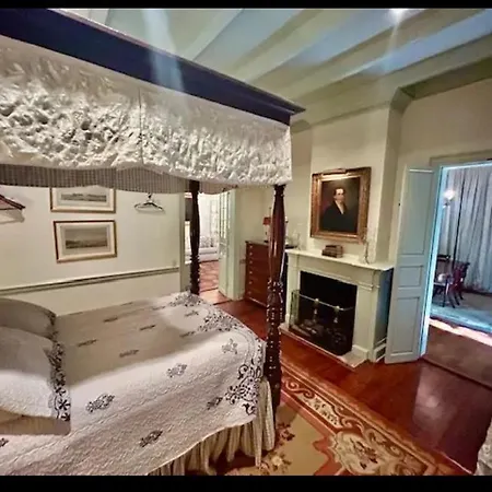 Aparthotel Nola *