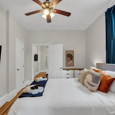 2br Retreat W Fenced Yard & Fire Pit *